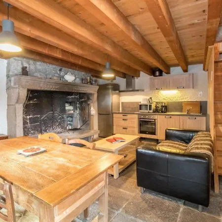 Chambon-sur-lac, 2 Pieces, 4 Personnes - Fr-1-630-229 Tatil Evi